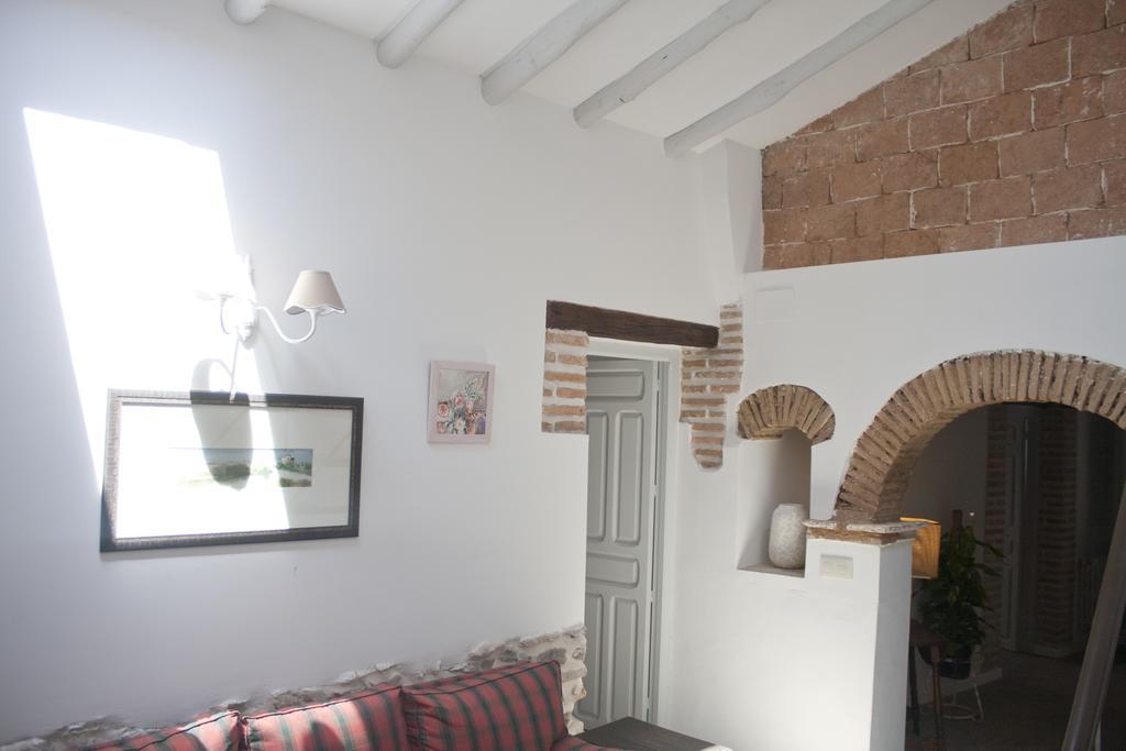 Casa De La Panaderia Guest House Los Navalucillos Ngoại thất bức ảnh