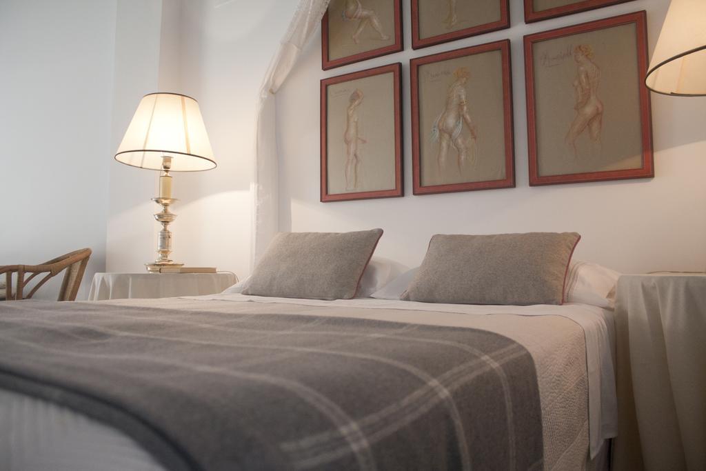 Casa De La Panaderia Guest House Los Navalucillos Ngoại thất bức ảnh
