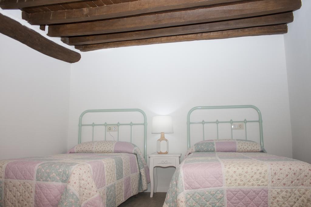 Casa De La Panaderia Guest House Los Navalucillos Ngoại thất bức ảnh