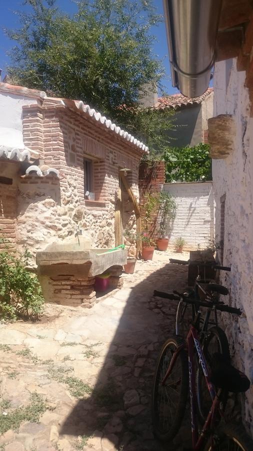 Casa De La Panaderia Guest House Los Navalucillos Ngoại thất bức ảnh