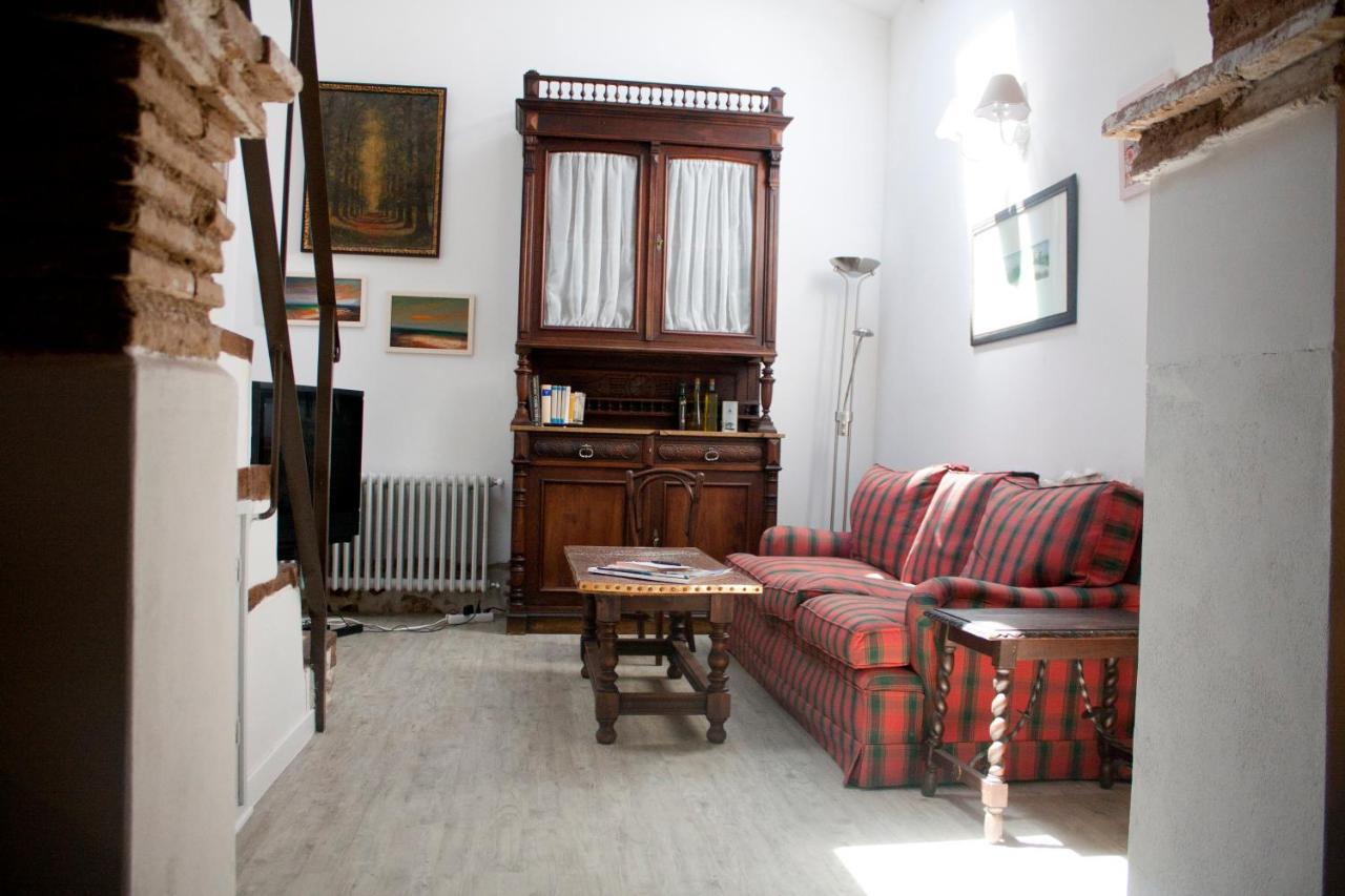 Casa De La Panaderia Guest House Los Navalucillos Ngoại thất bức ảnh
